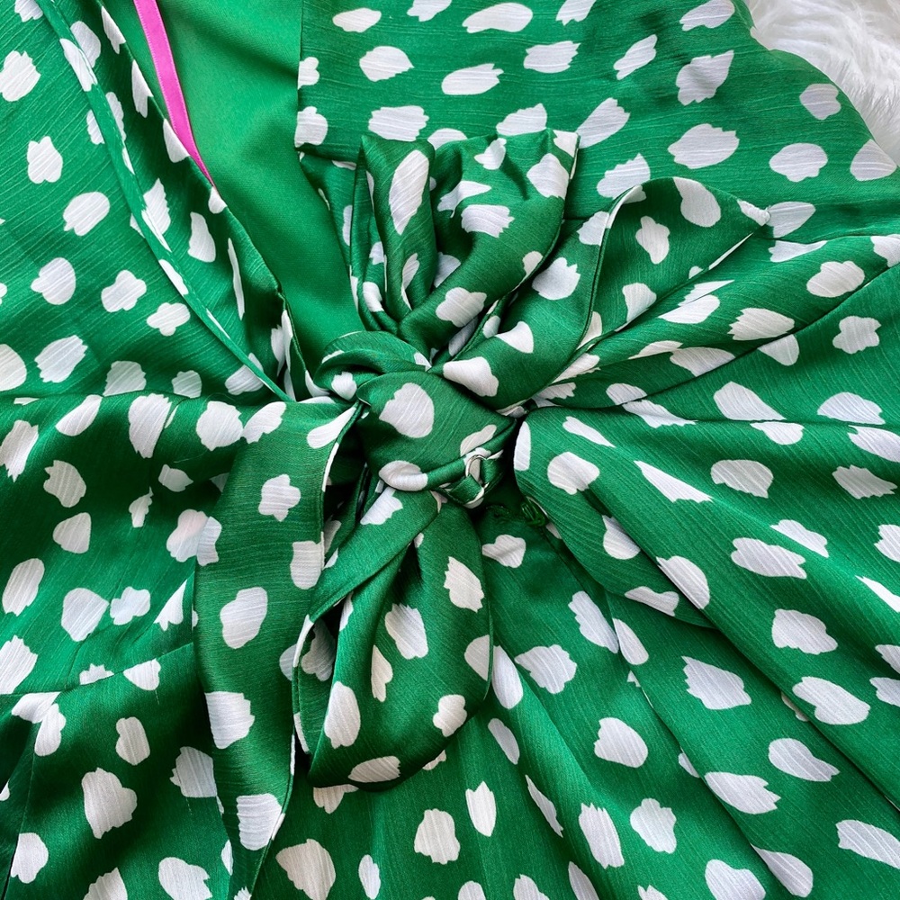 Betsey Johnson - Picture 6 of 11